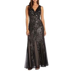 ✨ R&M Richards Black and Nude Sequin Dress Size 12 Like New Condition🖤